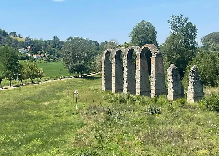 Lägenhet Casa Delucie Acqui Terme